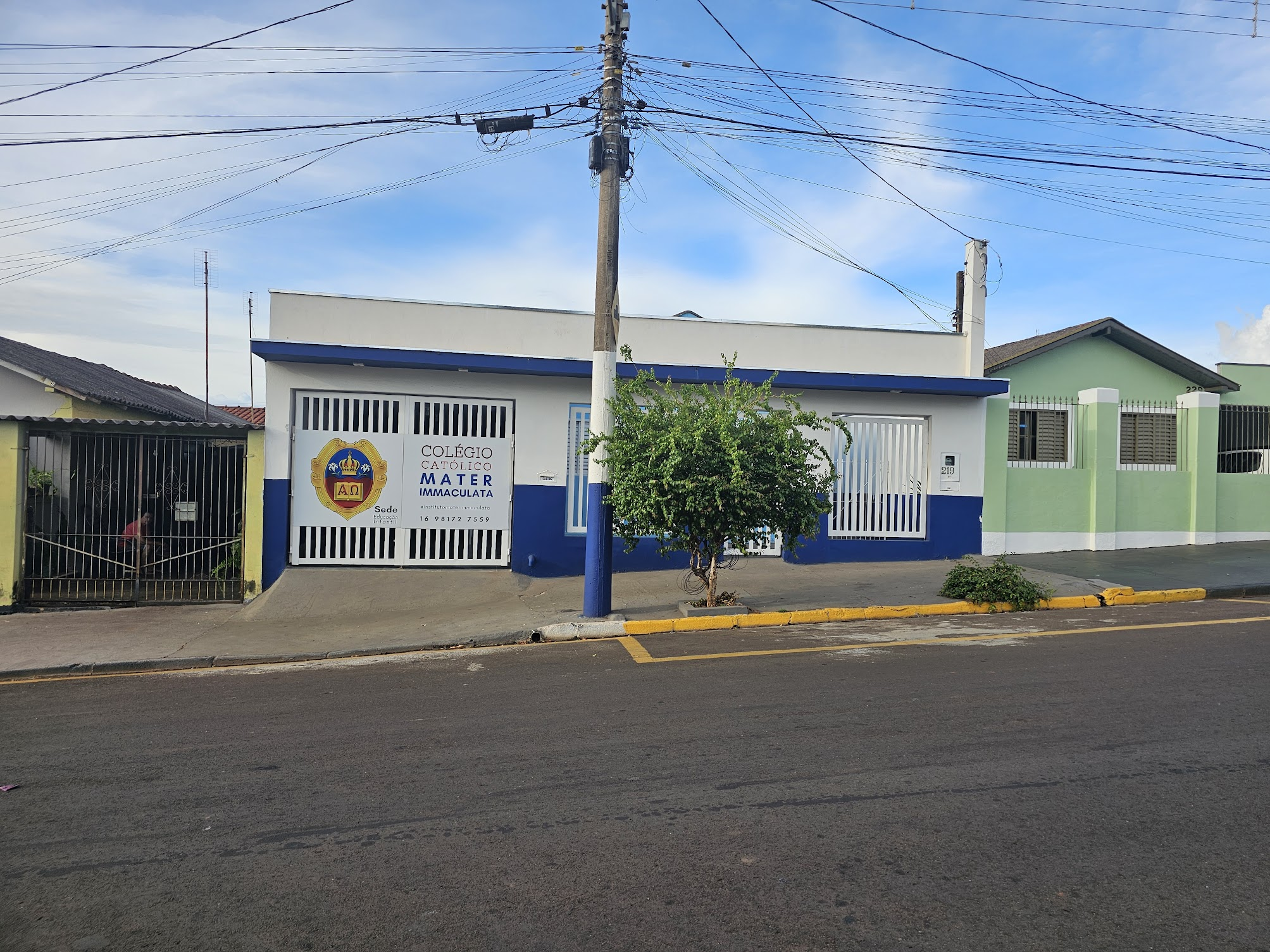 Fachada da Sede do Colégio